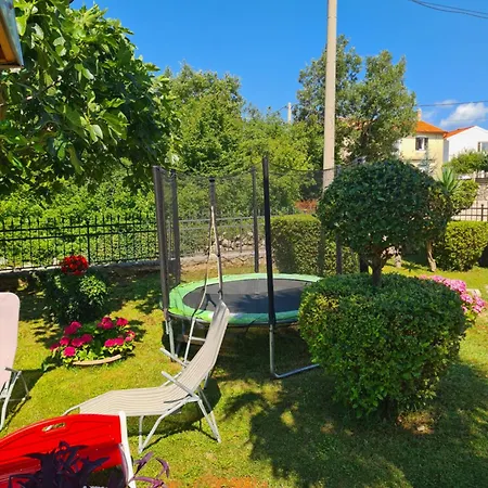 Marangunija Lejlighed *